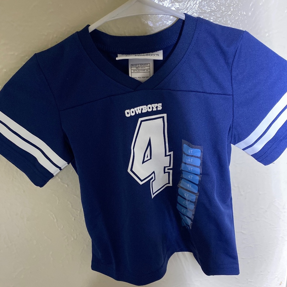 NWT  DALLAS COWBOYS KIDS JERSEY